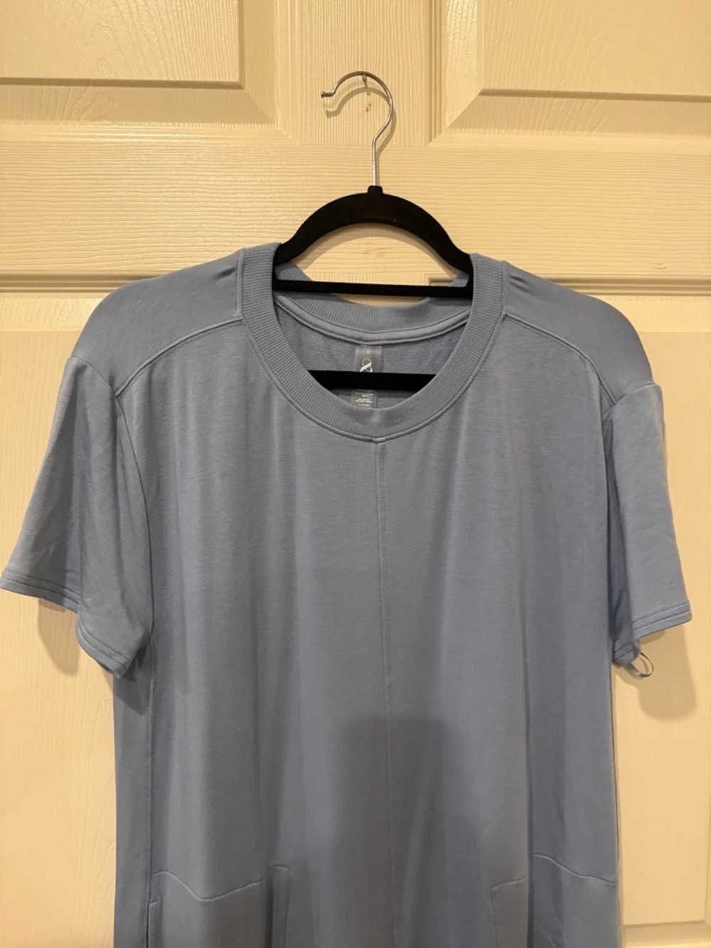Lou & Grey Signature Soft blue pocket tee dress, large - Picture 3 of 7